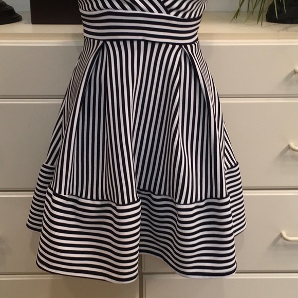 Soprano Striped Mini Dress - Picture 3 of 8